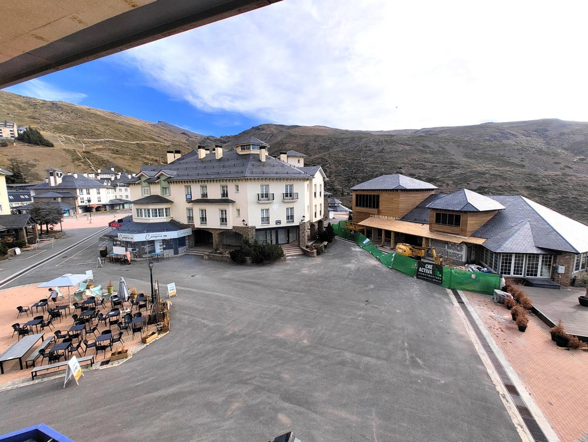 Ski Plaza Sierra Nevada & Zona Baja Extérieur photo